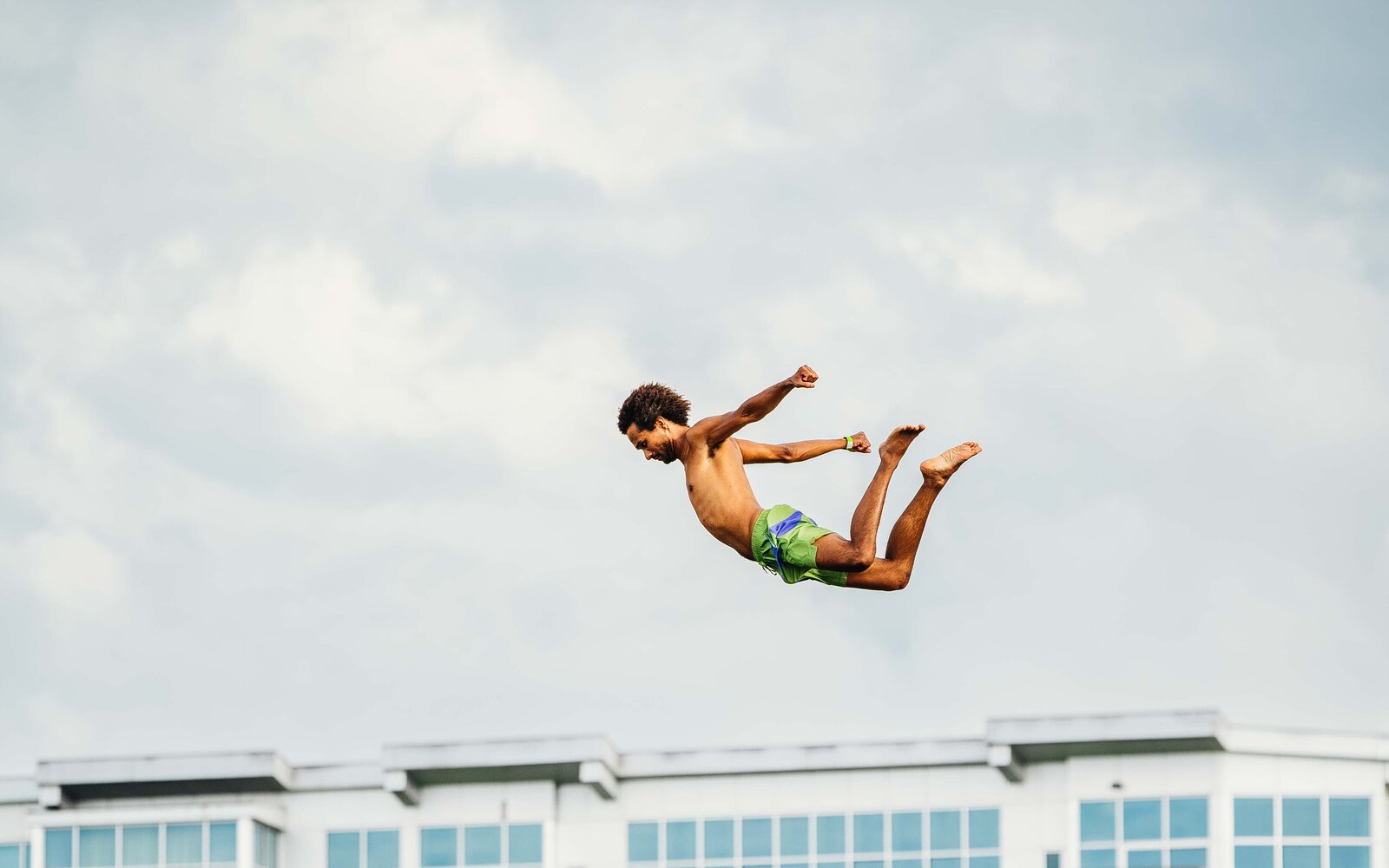Freestyle High Diving & Döds at Chattanooga River Games